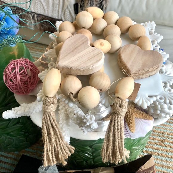 Mud Pie Other - New! Mud Pie Chunky Natural Wood Beaded Heart Large Garland
